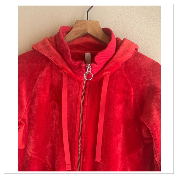 Athleta Triumph Double Cozy Karma Hoodie Jacket Red Size Small - Picture 5 of 8